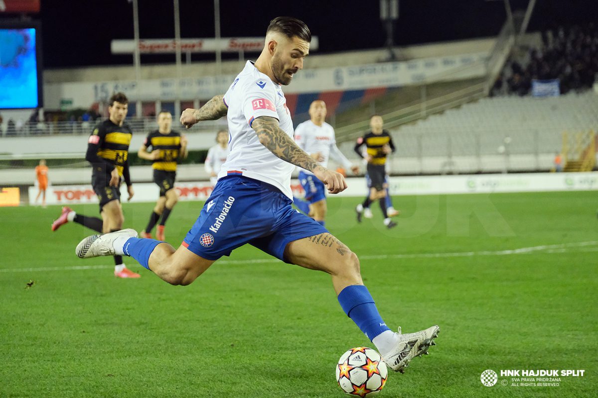 HNK Hrvatski Nogometni Klub Gorica 2-1 HNK Hajduk Split :: Videos 